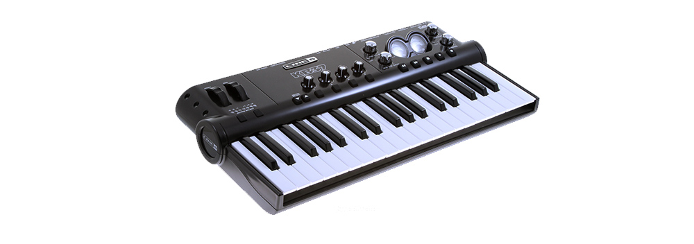 POD Studio KB37 ,37键MIDI键盘、音频接口、吉他效果器混合
